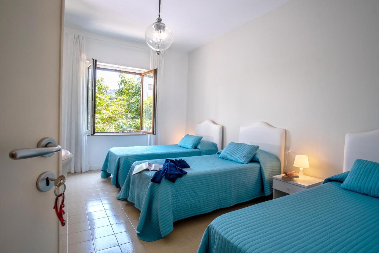 Bright House Apartment ซอร์เรนโต ภายนอก รูปภาพ