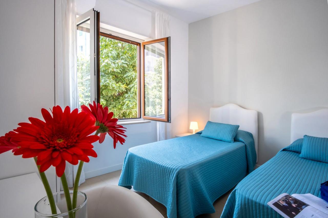 Bright House Apartment ซอร์เรนโต ภายนอก รูปภาพ